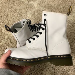 New Dr. Martens Zavala T Lamper Combat Boot doc’s womens size 7 men’s 6